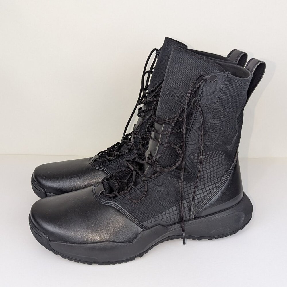 New Nike SFB B1 Tactical Boots size 14